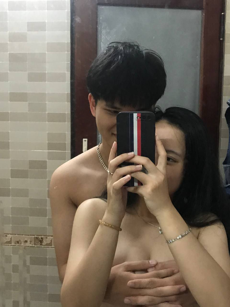 Hàng hóa giá riêng tư rò rỉ tốt nhất ~ người nổi tiếng Internet giá trị cao ngoại vi nữ hộ tống hẹn hò với người giàu, video sex cho thấy kỹ năng miệng điêu luyện...